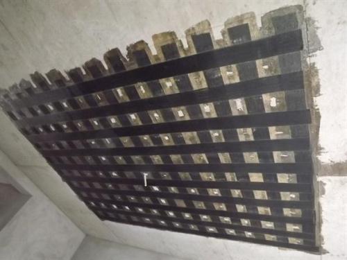 修文楼板加固